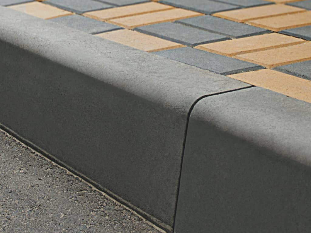 Продажа дорожного бордюра в Лисем Носе